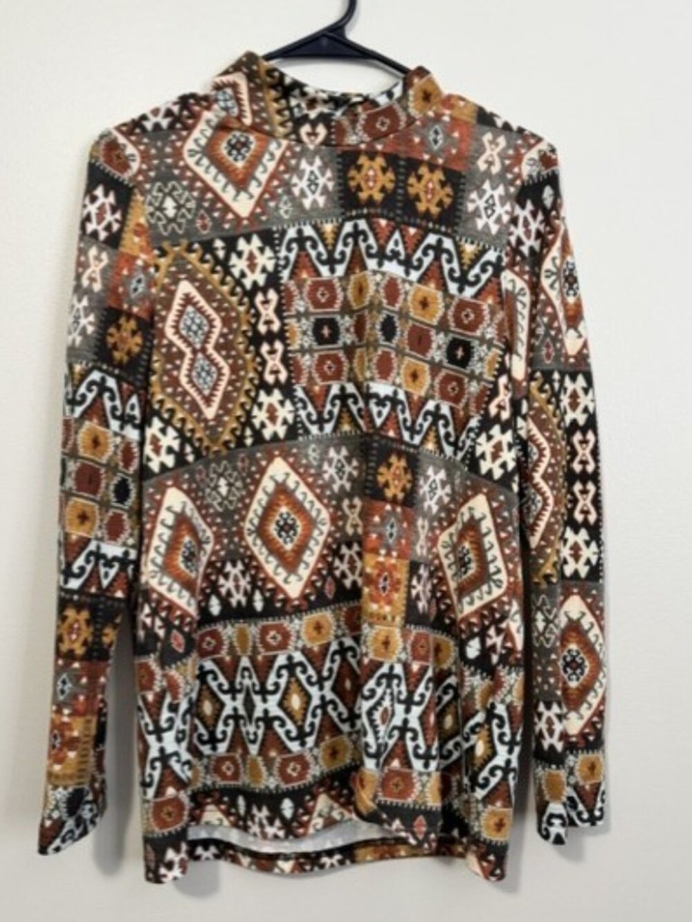 Woman Emery Rose Long Sleeve Turtleneck Multi Colored Geometric & Tribal Pattern